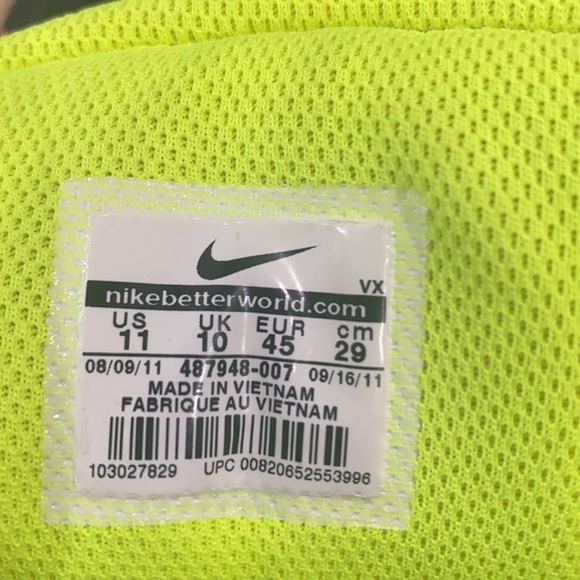 Nike Mogan - Picture 3 of 4